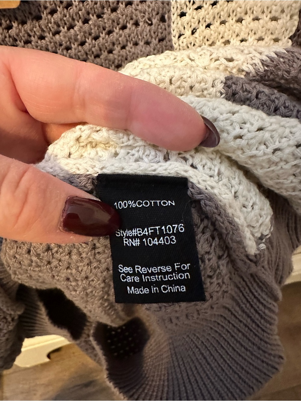Checkered Knit Sweater - Picture 3 of 3